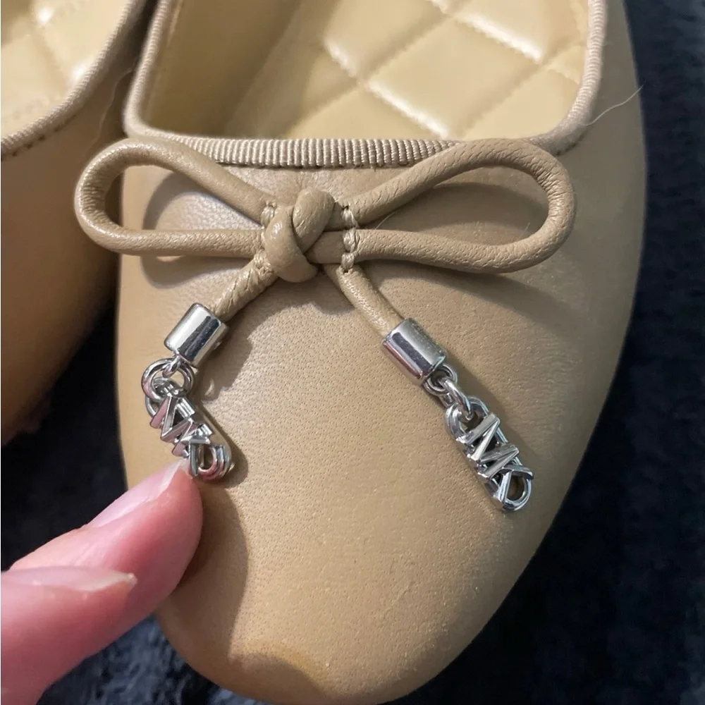 Michael Kors Beige Ballet Flats with Bow - Picture 2 of 6